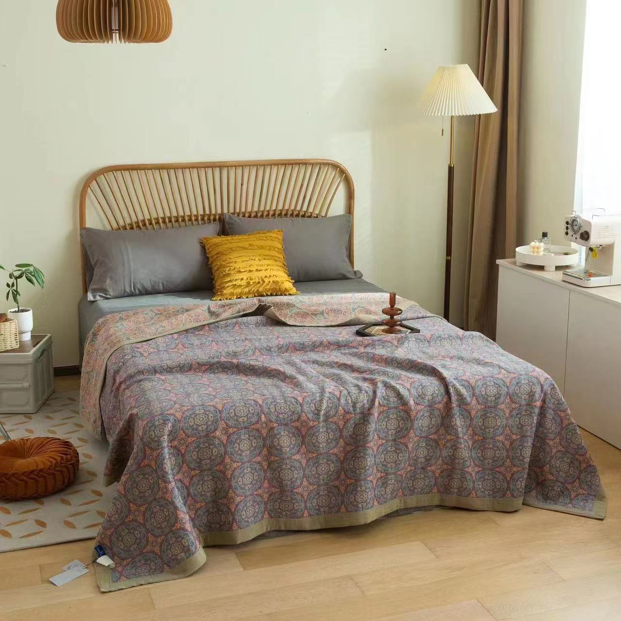 Jacquard Gauze Bed Cover Blanket